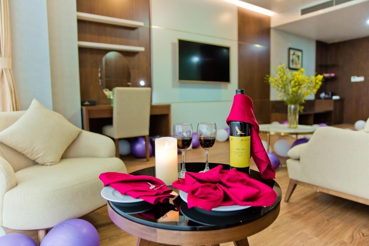 Luxury6 Hotel Mong Cai Exterior foto