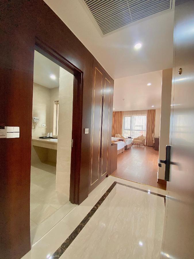 Luxury6 Hotel Mong Cai Exterior foto