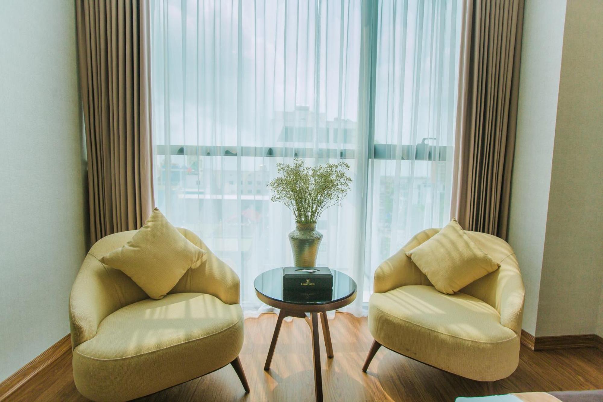 Luxury6 Hotel Mong Cai Exterior foto